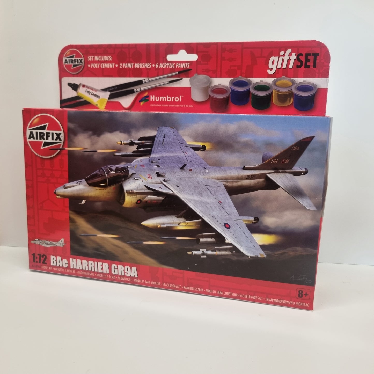 Airfix BAe Harrier GR9A Gift Set 1:72 Scale